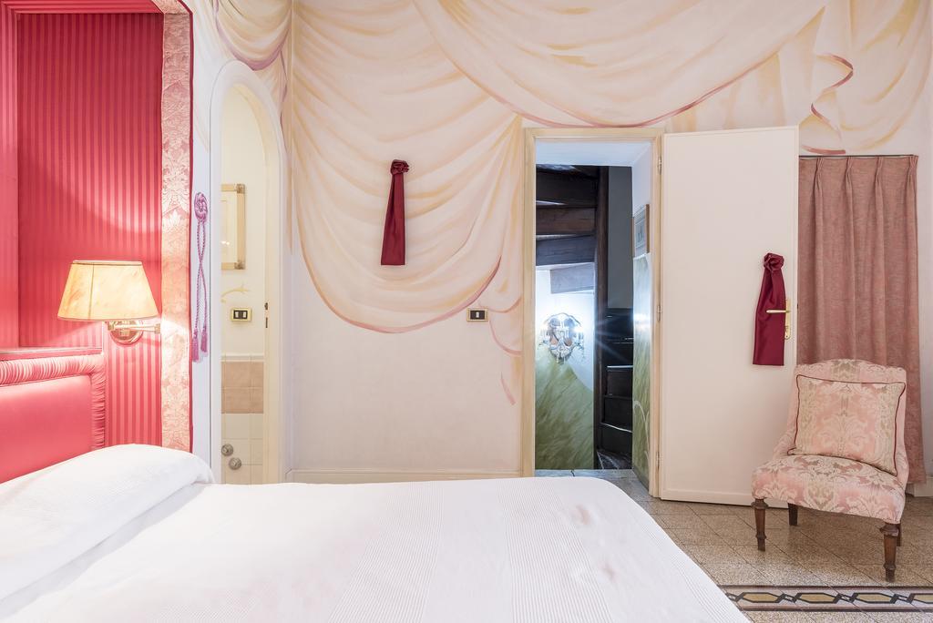 Apartment Piazza Colonna - Charme Holidays *